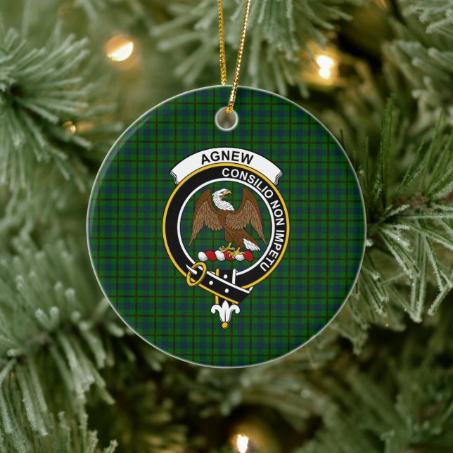 Scottish Clan Agnew Hunting Tartan and Crest Ceramic Ornament (Tree)