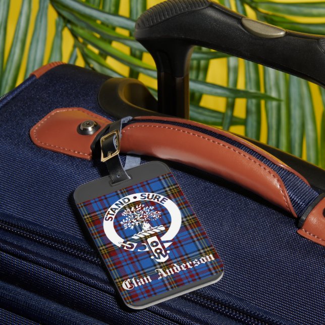Scottish Clan Anderson Crest & Tartan Luggage Tag (Front Insitu 1)