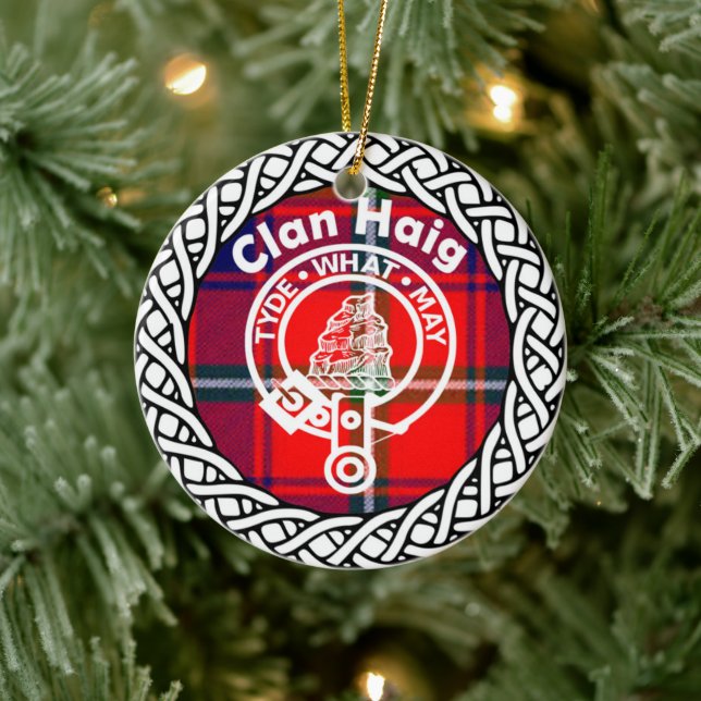 Scottish Clan Haig Tartan and Crest Ceramic Ornament (Tree)