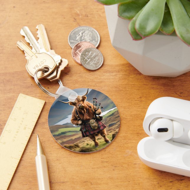 Scottish Highland Cow Bagpiper, Keychain (Desk)