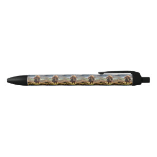 Scottish Highland Cow Bagpiper, Pen