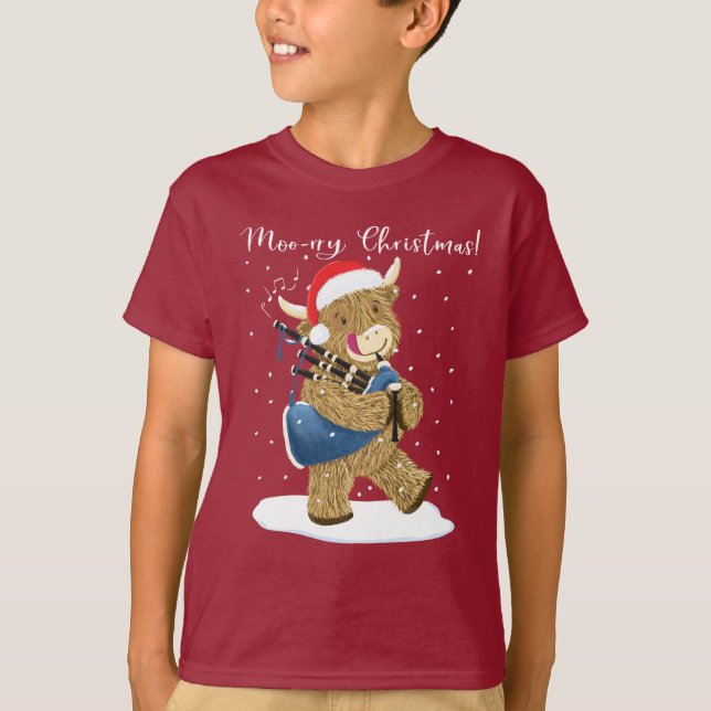 Scottish Highland Cow Plays Christmas Bagpipes T-Shirt (Front)