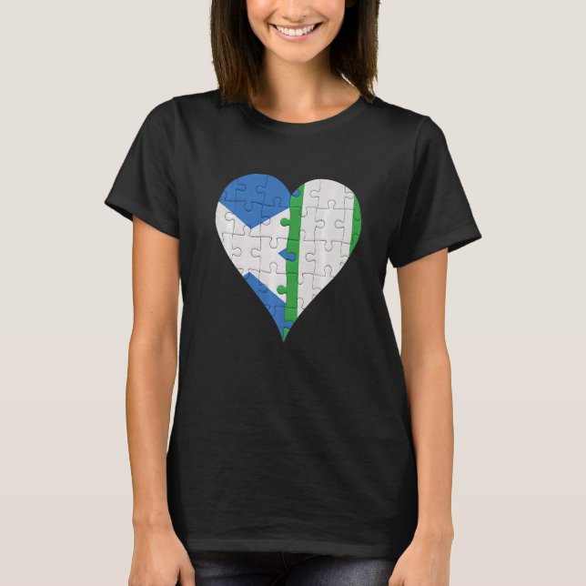 Scottish Nigerian Flag Heart   T-Shirt (Front)
