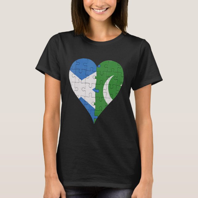 Scottish Pakistani Flag Heart T-Shirt (Front)