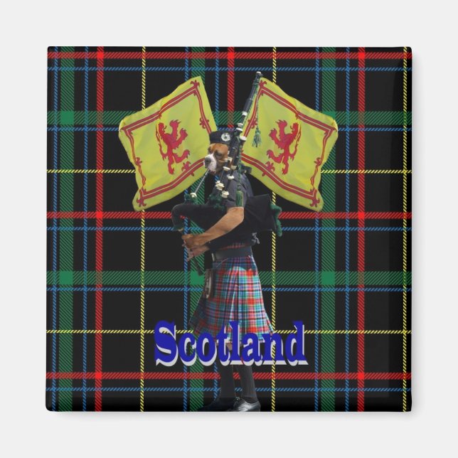 Scottish piper on tartan magnet (Front)