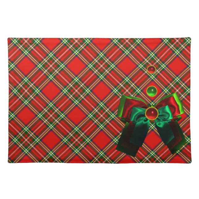 SCOTTISH TARTAN AND RED GREEN BOWS CHRISTMAS PARTY CLOTH PLACEMAT (Front)