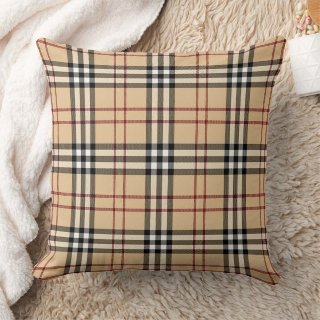 Scottish Tartan Pattern     Throw Pillow (Blanket)