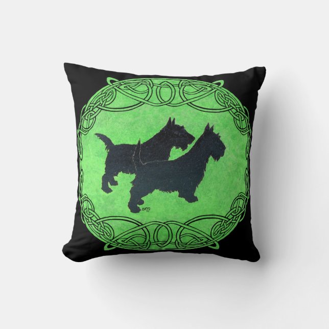 Scottish Terrier Pillow (Front)
