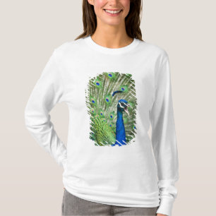 Screaming peacock T-Shirt