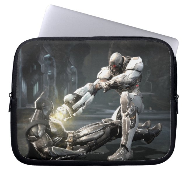 Screenshot: Batman vs Cyborg Laptop Sleeve (Front)