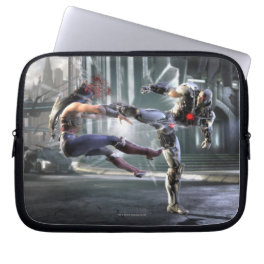 Screenshot: Wonder Woman vs Cyborg Laptop Sleeve