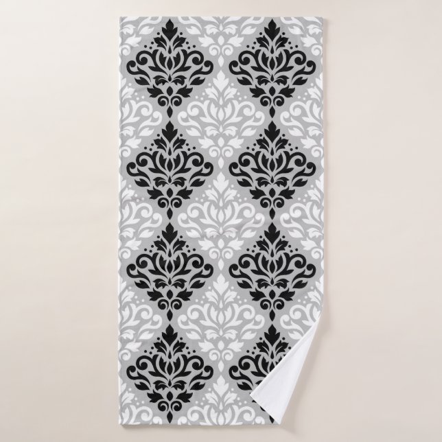 Scroll Damask Big Ptn B&W on Gray Bath Towel (Bath Towel)