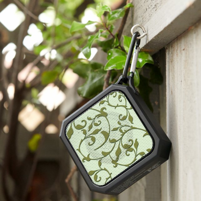 Scrolling Olive Leaves Bluetooth Speaker (Inisitu)