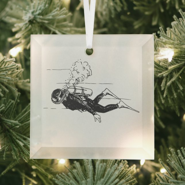 Scuba Diver Glass Ornament (Insitu)