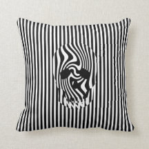 Scull and Stripes, Op Art