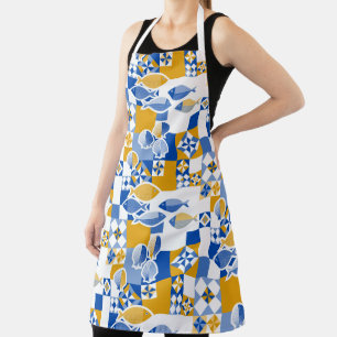 Sea and tiles apron