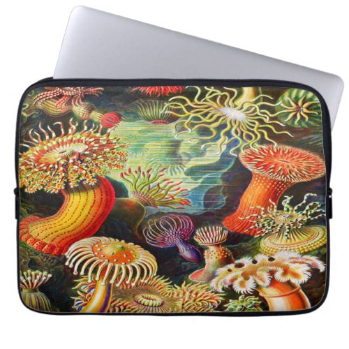 Sea anemone  laptop sleeve
