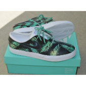 Sea Foam Green & Gold Tropical Floral Nike SB (on Box)