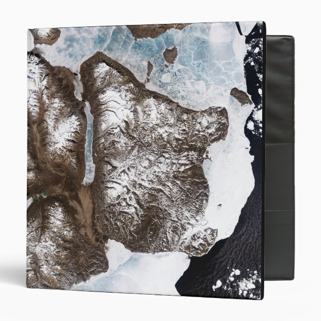 Sea ice lines the shoreline in eastern Greenlan Binder (Front/Inside)