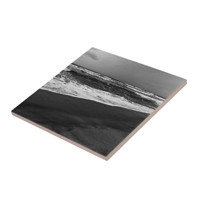 sea it is ceramic tile (Side)
