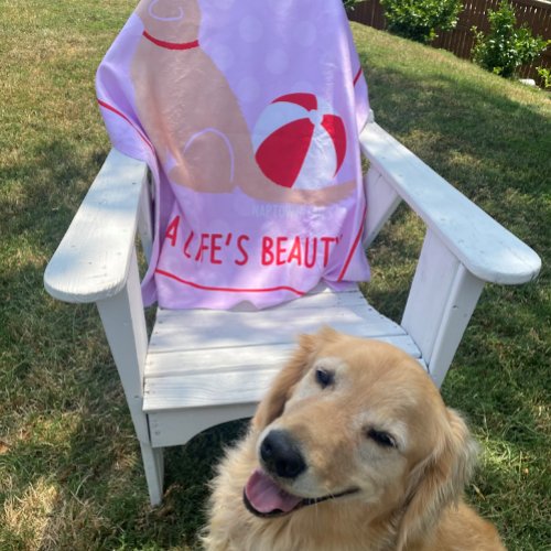 Sea Lifes Beauty Retriever Pink Beach Towel