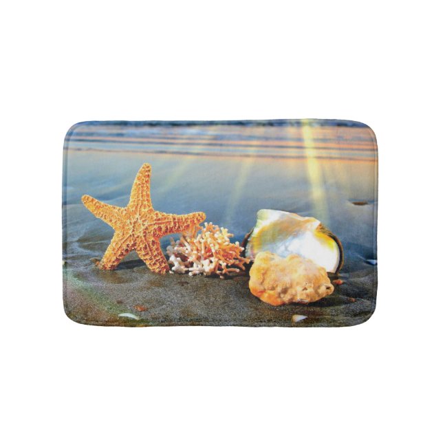 Sea shells and starfish on beach bath mat (Front)