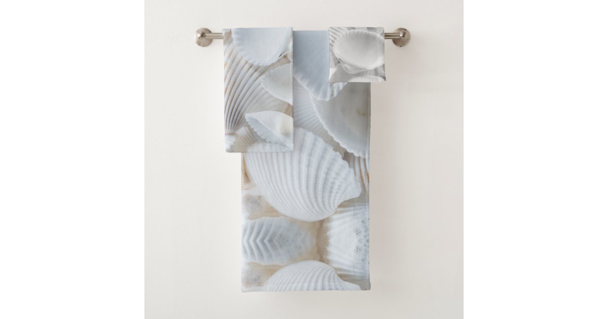 bath towels with sea shells
