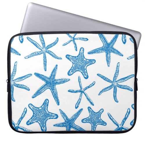 Sea stars in blue laptop sleeve