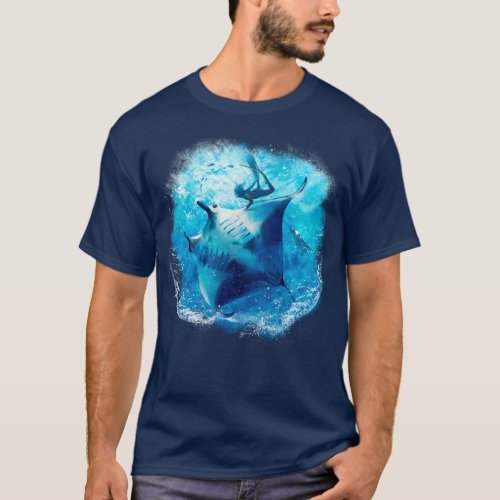 Sea stingray and diver T_Shirt
