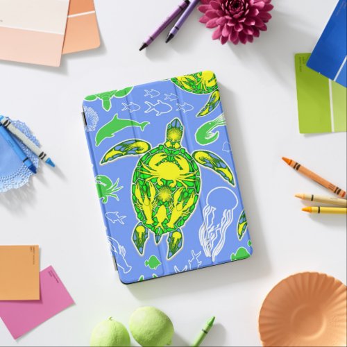 Sea Turtle Coral Reef Marine Life Symbol  iPad Air Cover