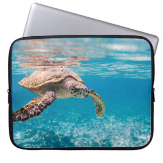 Sea turtle laptop sleeve