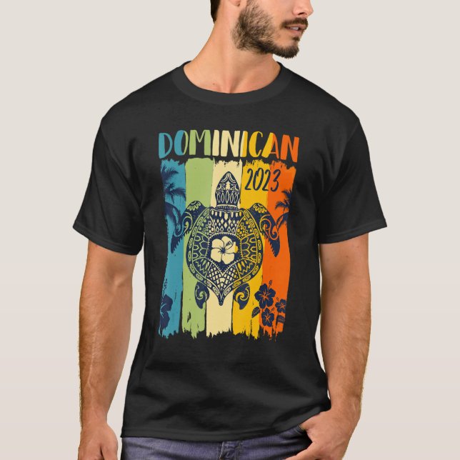Sea Turtle Retro Dominican Republic Family Vacatio T-Shirt (Front)