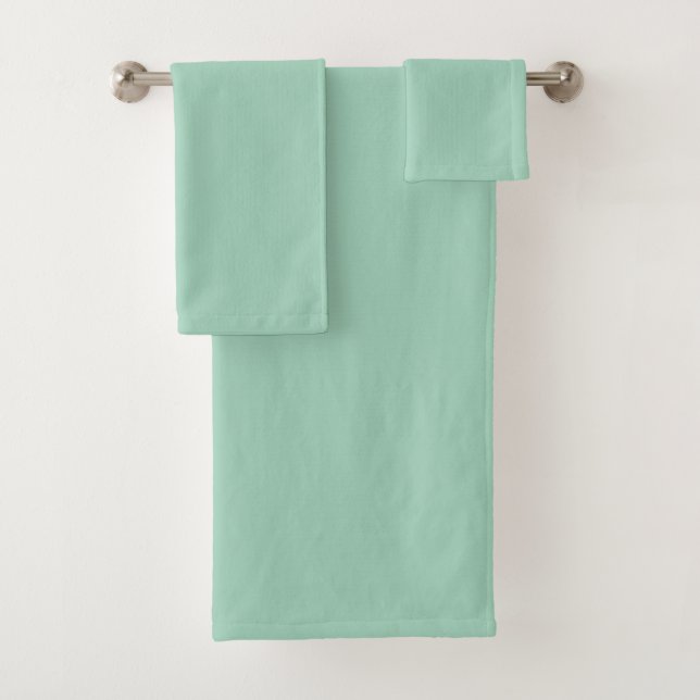 Seafoam Bathroom Towel Set (Insitu)