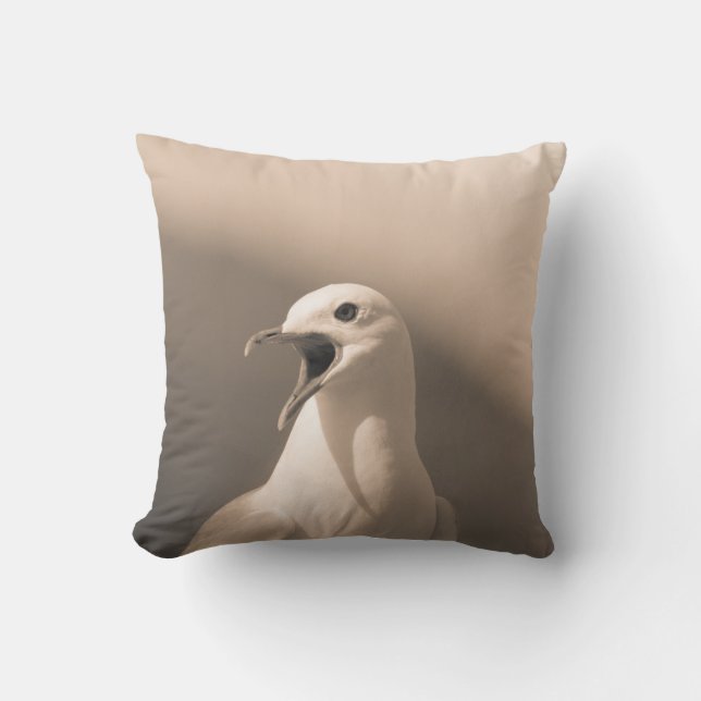 Seagull Bird Portrait Nature Photo Throw Pillow (Front)