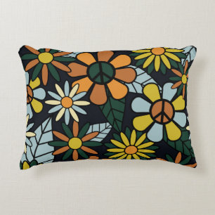 Seamless 70's retro hippie flowers pattern - Vinta Accent Pillow