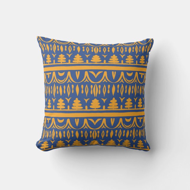 Seamless african pattern throw pillow (Front)