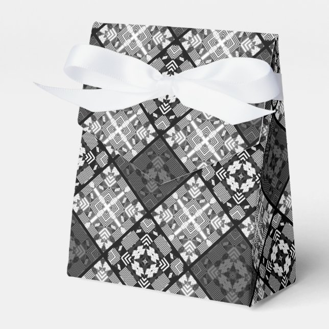 Seamless checkered plaid abstract squares geometri favor boxes (Front Side)