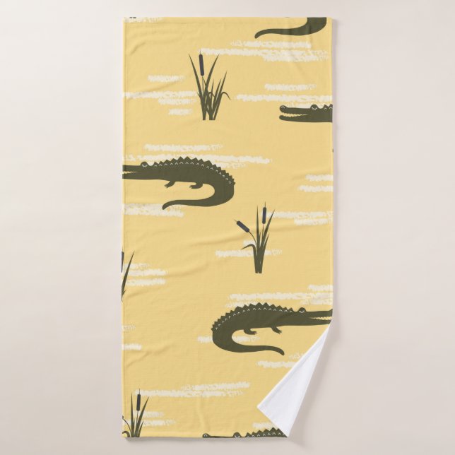 Seamless crocodiles pattern. Vintage yellow backgr Bath Towel (Bath Towel)