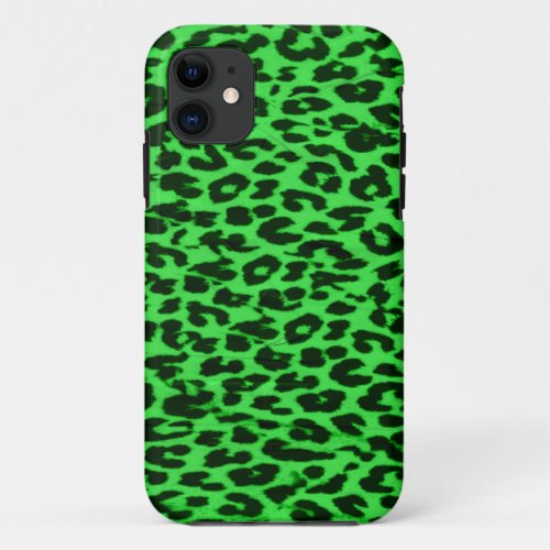 Seamless green animal skin texture of leopard iPhone 11 case