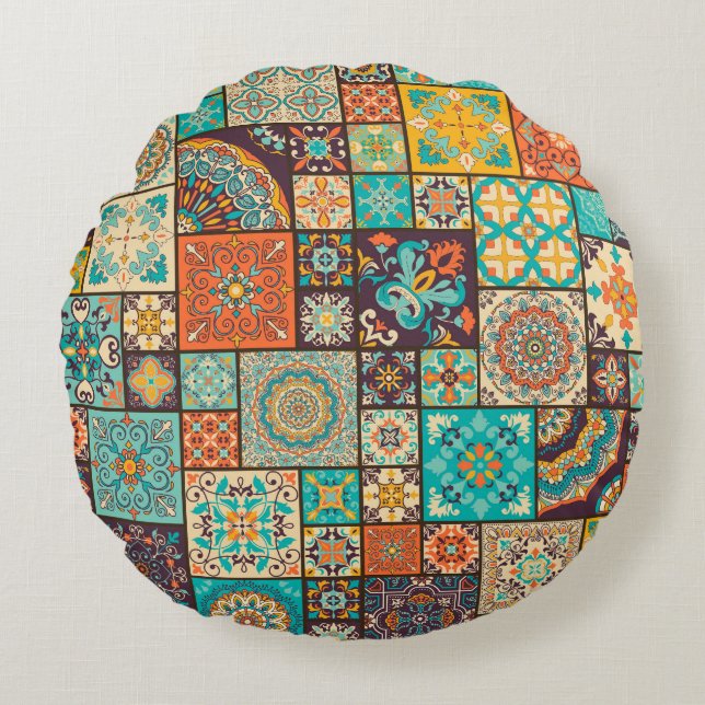 Seamless Islamic, Arabic tile pattern. Round Pillow (Front)