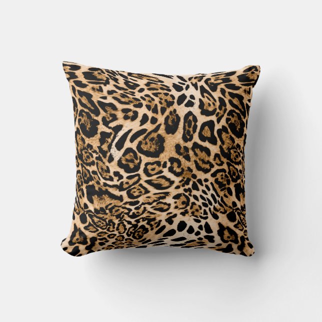 Seamless leopard texture, animal skin throw pillow (Front)