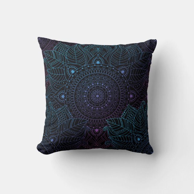 Seamless oriental arabesque pattern. Laced decorat Throw Pillow (Front)