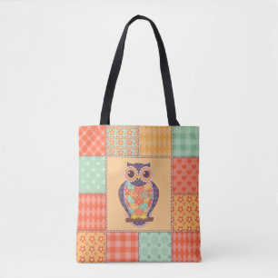 Seamless patchwork owl pattern. Vintage background Tote Bag