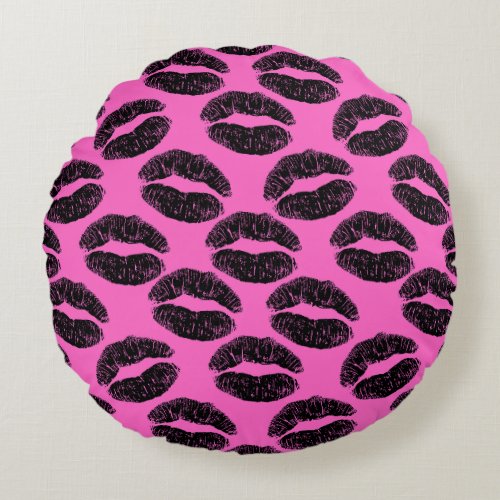 Seamless Pattern Black lips Kisses Prints Round Pillow