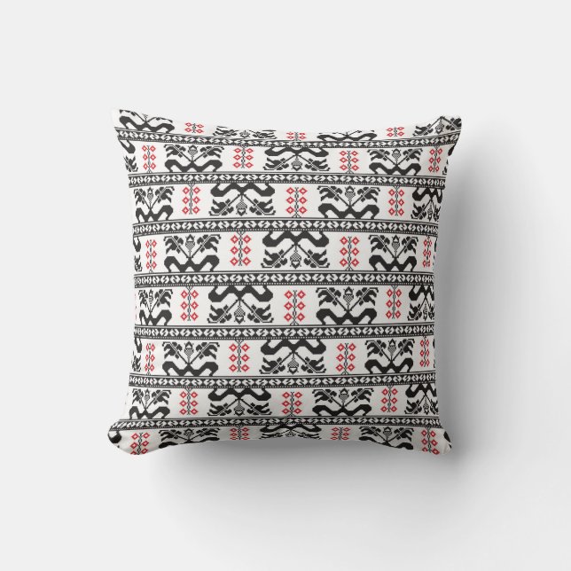 Seamless pattern design inspired by Romanian tradi Throw Pillow (Front)