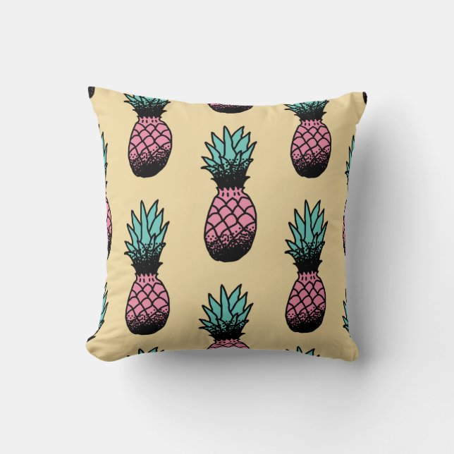 Seamless pattern of cute hand drawn pineapple throw pillow (Front)