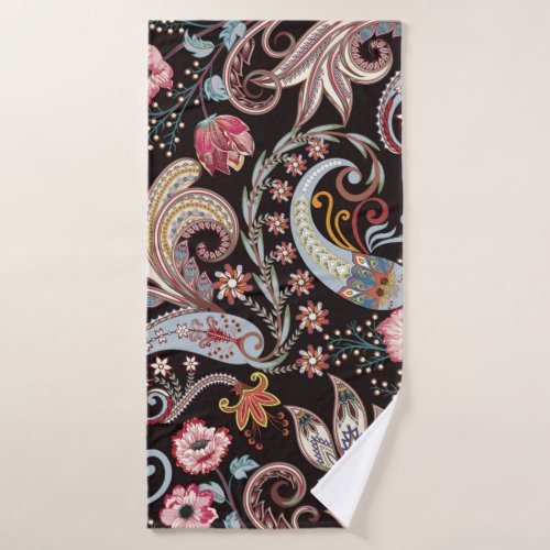 Seamless pattern with colorful paisley floral bath towel