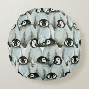 Seamless pattern with cute penguins round pillow
