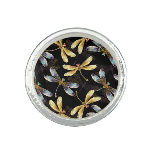Seamless Pattern with Golden Dragonflies Ring