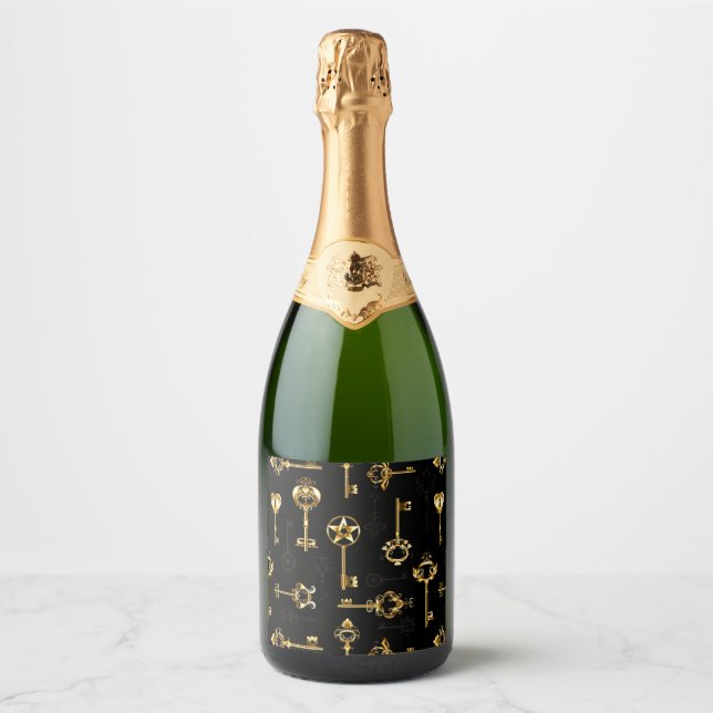 Seamless Pattern with Golden Keys Sparkling Wine Label (Front)